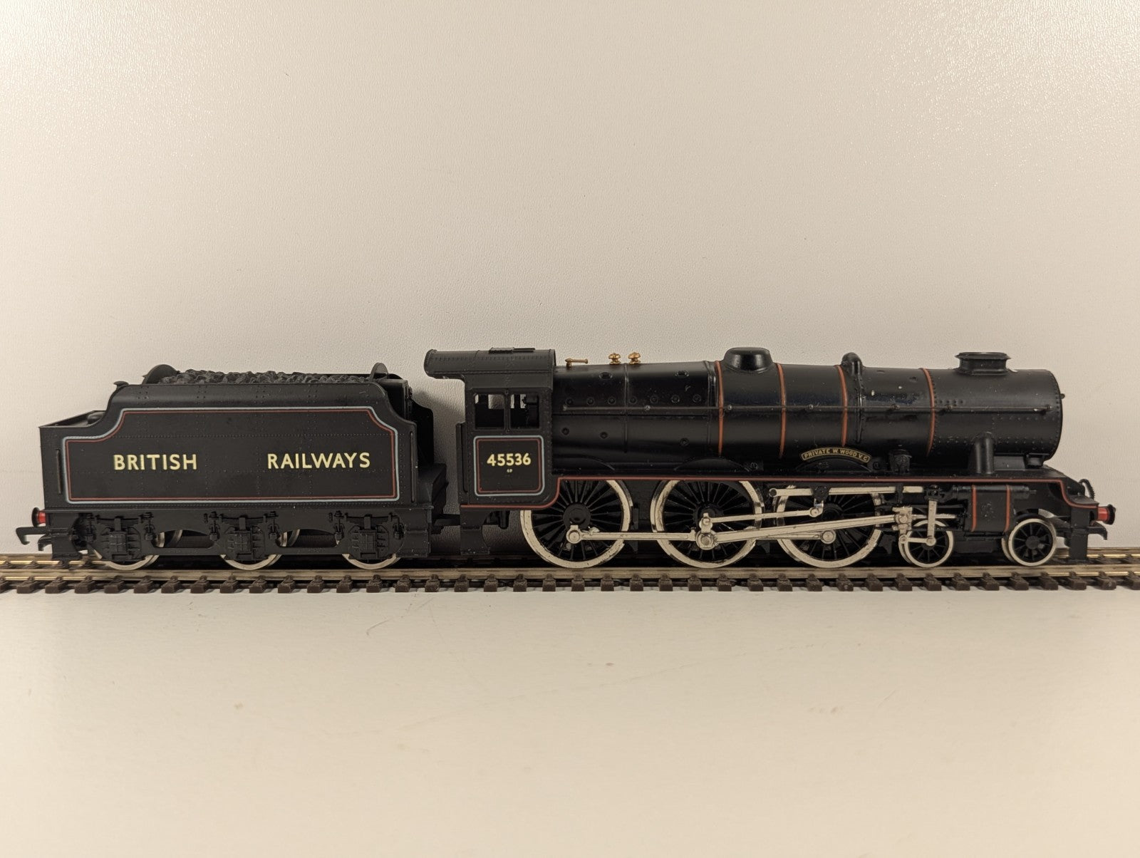 Mainline 37-076 OO Gauge Rebuilt Patriot 4-6-0 – Spares/Repair