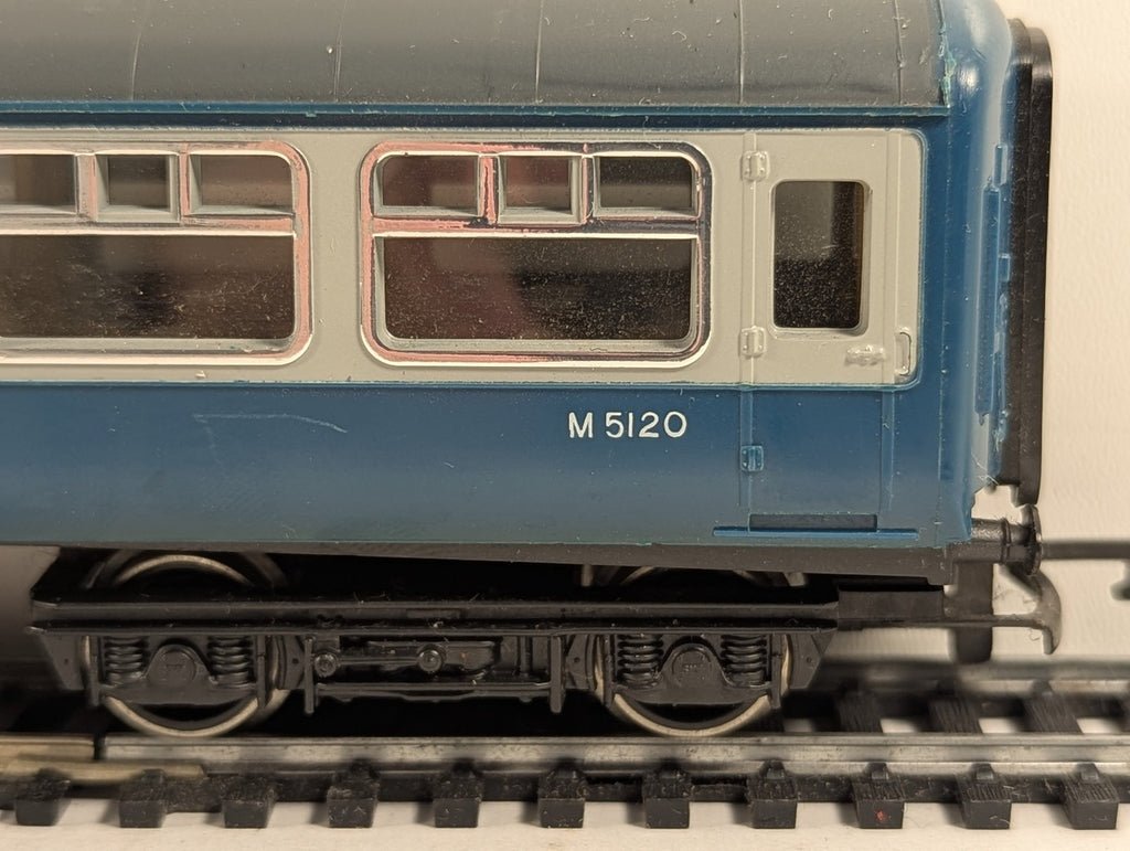 Hornby OO Gauge Coach M5120 BR Blue & Grey