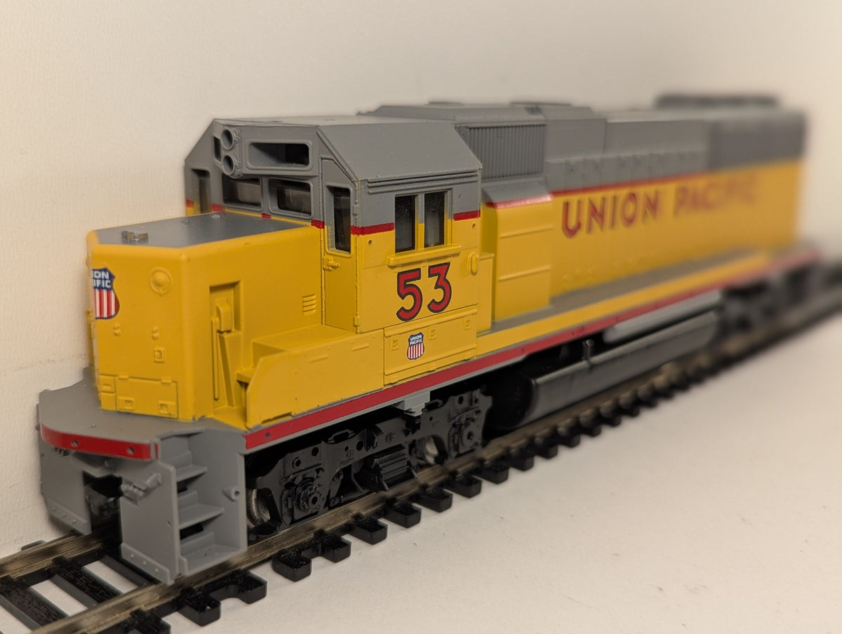 Athearn HO Scale EMD GP50 Diesel Locomotive 53 Union Pacific 4632