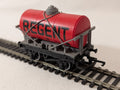 Hornby R025 OO Gauge 14-Ton Tank Wagon – Class A – Regent Red