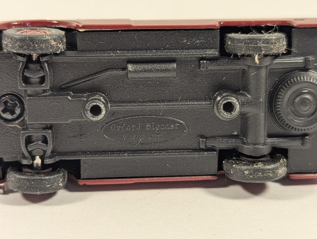 Oxford Diecast 1:76 Scale / OO Gauge Bedford CA Van - Duple Motor Bodies