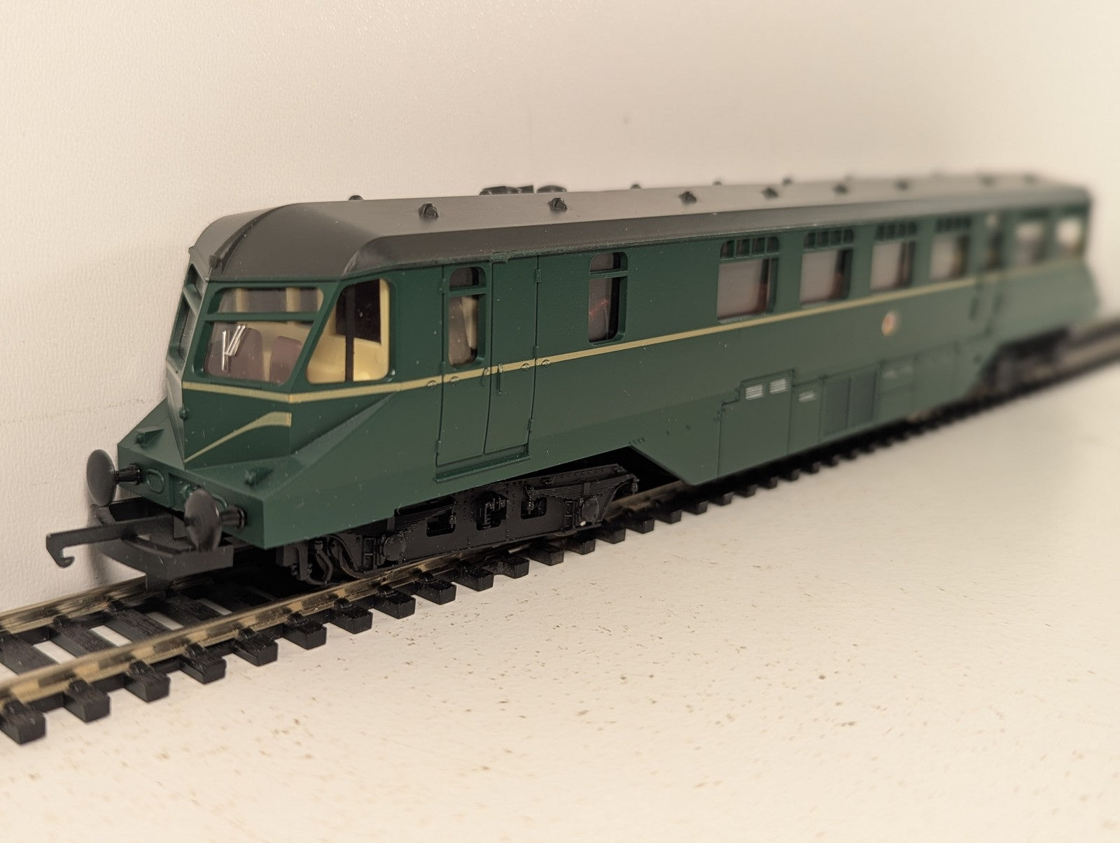 Lima OO Gauge GWR Railcar Diesel Railcar W30W BR Green 205150A3