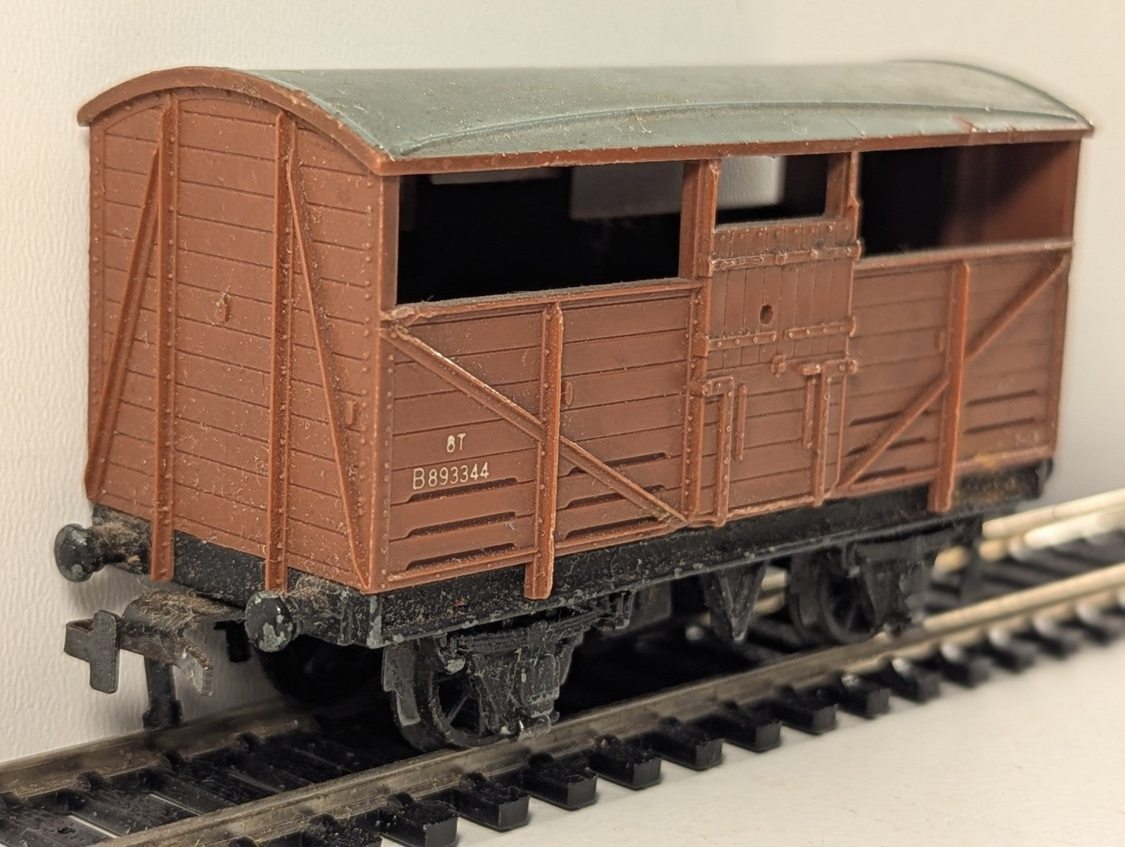 Hornby Dublo 4630 BR Cattle Wagon OO Gauge