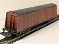 Lima OO Gauge PWA 82T Procor Bogie Pallet Van Red