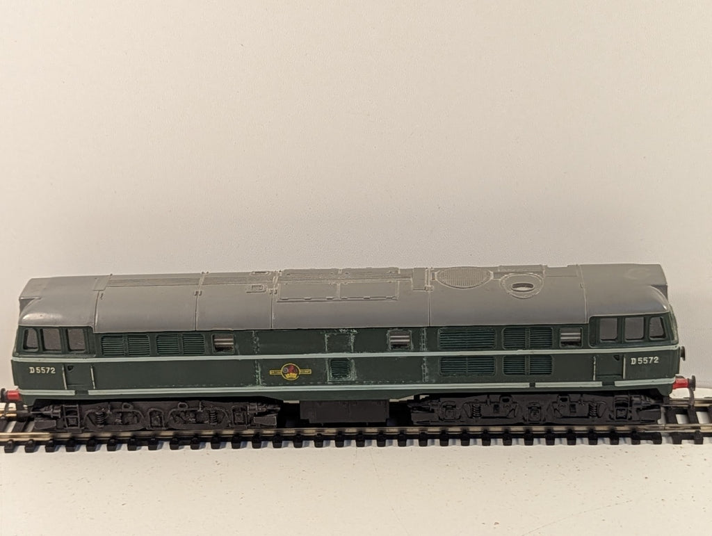 Hornby R357 OO Gauge BR Class 31 Diesel BR Green