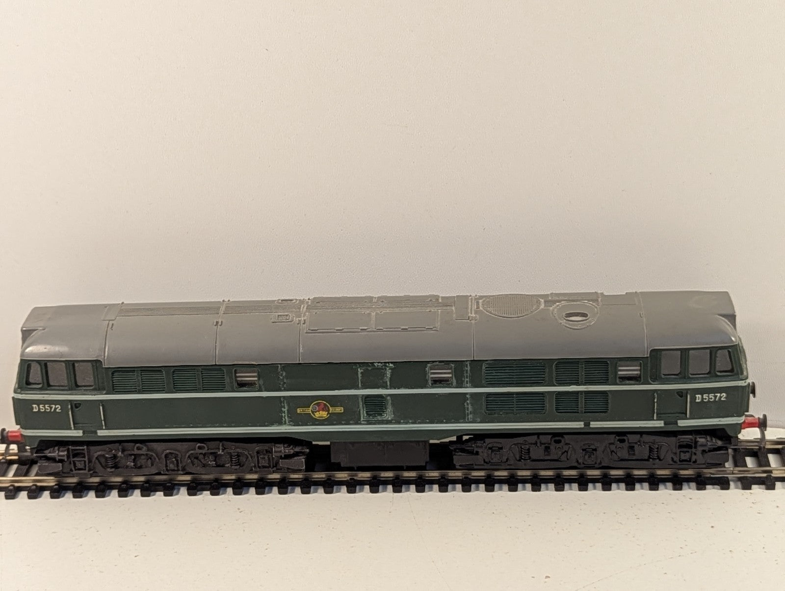 Hornby R357 OO Gauge BR Class 31 Diesel BR Green