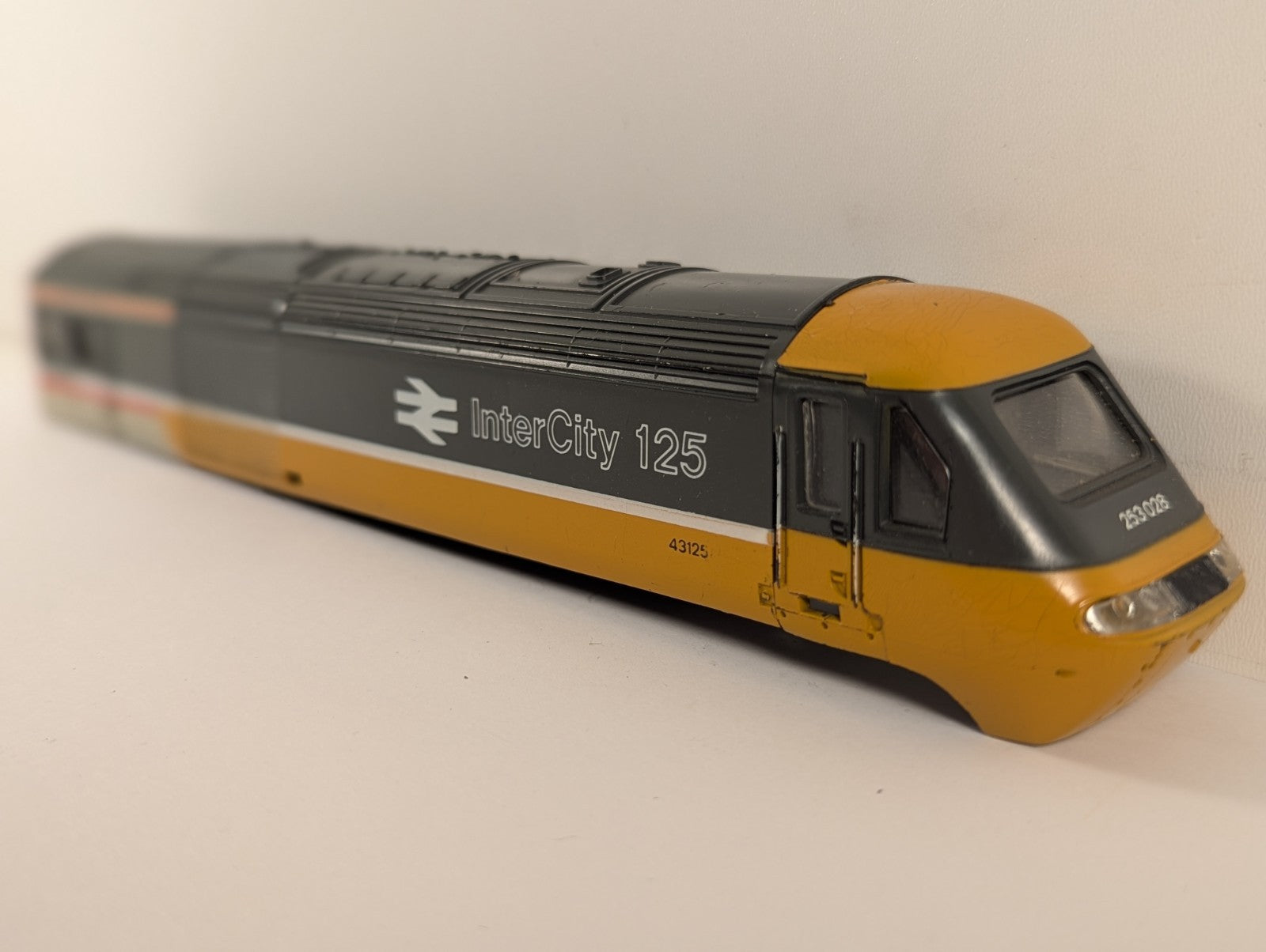 Hornby OO Gauge Class 43 HST Power Car Body Shell InterCity 125 - Spares/Repairs
