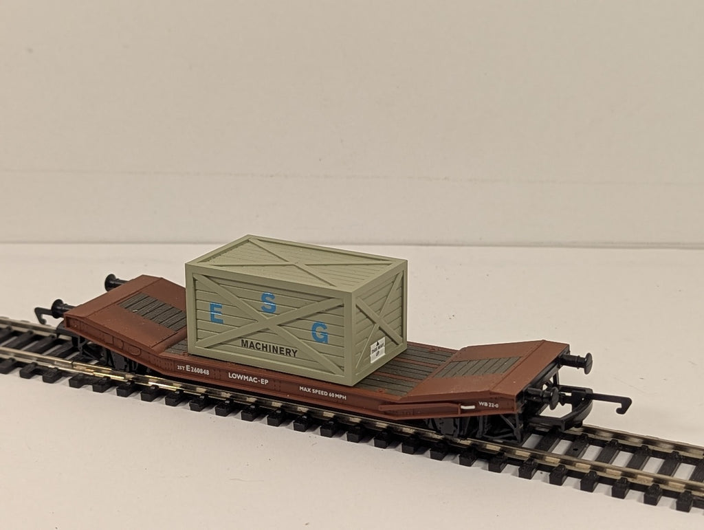 Hornby OO Gauge BR Lowmac EP with Crate Load 'ESG Machinery'