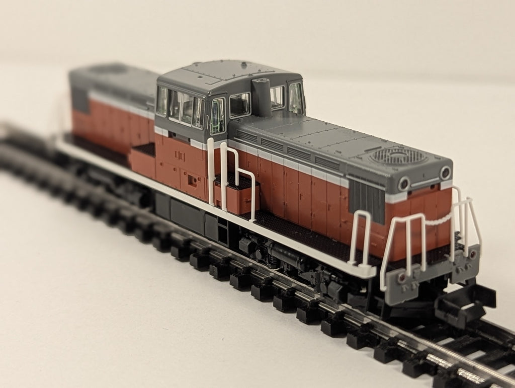 Tomix N Gauge JNR Class DD13-600 Diesel Locomotive JNR Red & Grey 2228