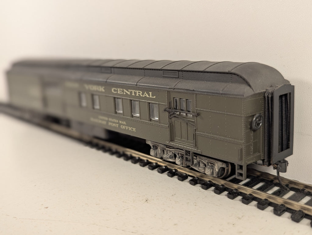Athearn HO Gauge Heavyweight Baggage Mail Car Passenger Coach 3087