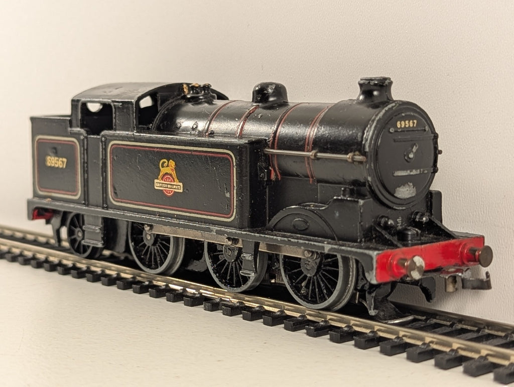 Hornby Dublo EDL17 OO Gauge Class N2 0-6-2T No. 69567 Steam Locomotive - 3 Rail