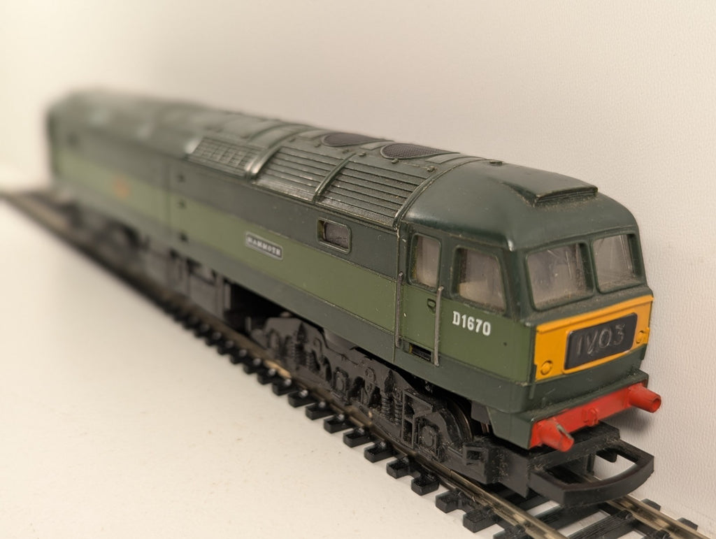 Hornby R073 Class 47 D1670 “Mammoth” BR Green Diesel Locomotive Needs Attention