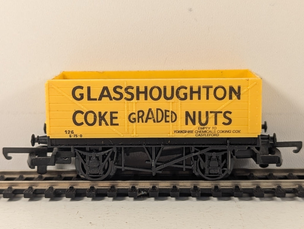 Lima OO Gauge Glasshoughton Coke Graded Nuts 7 Plank Wagon 126