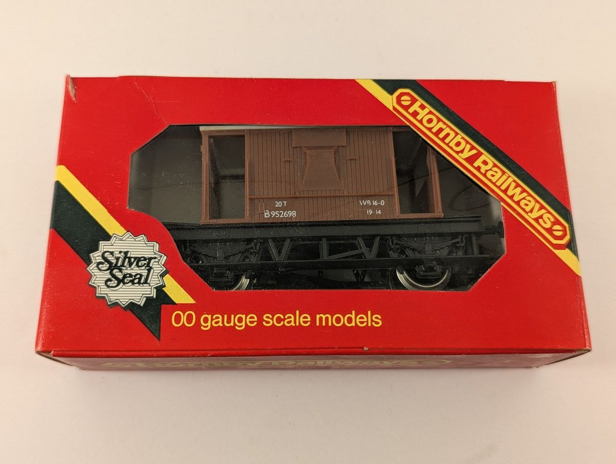 Hornby OO Gauge B.R. Brake Van B952698 BR Bauxite R.218