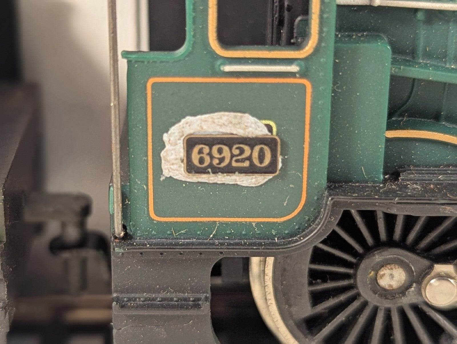 Hornby OO Gauge GWR 4900 Class 'Albert Hall' (Renumbered to 6920)