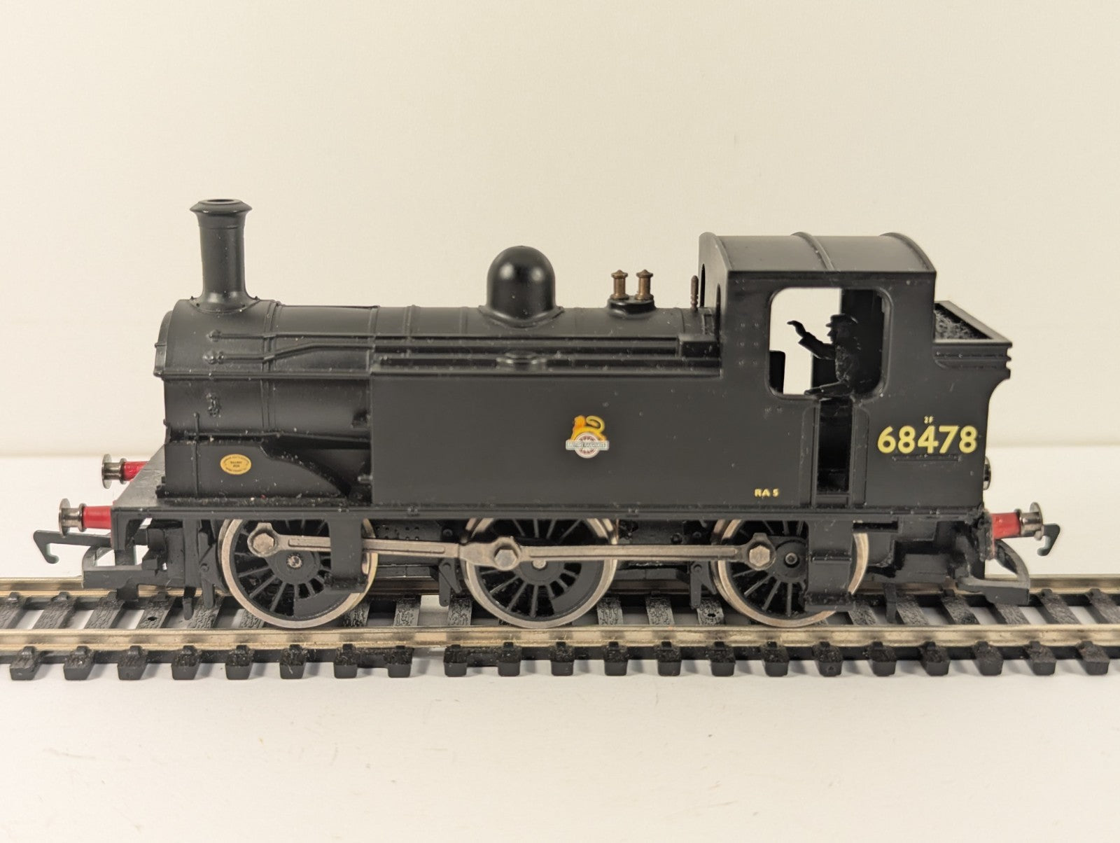 Hornby OO Gauge LNER Class J83 DCC Fitted Non-Runner
