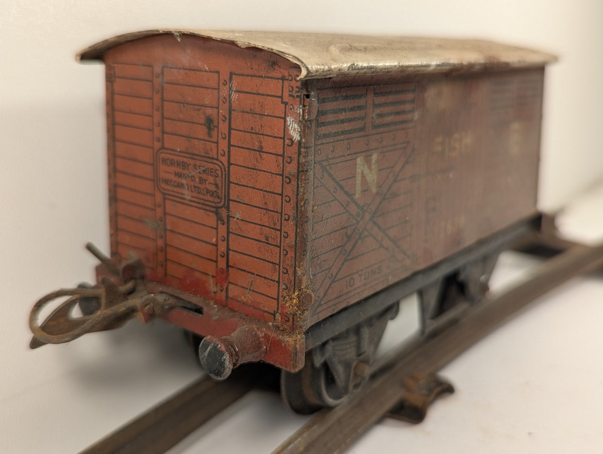 Hornby O Gauge No. 1 Fish Van Goods Wagon 12630 LNER brown