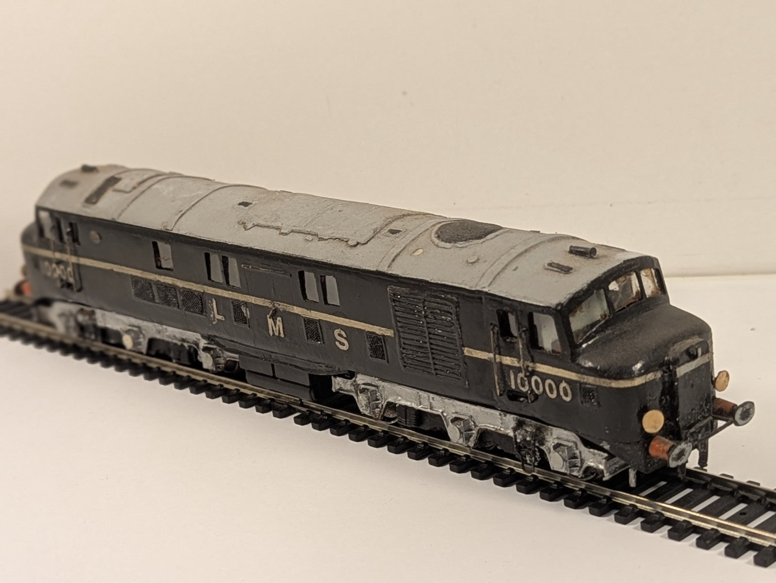 Kitbuilt KB894 OO Gauge Class D16 LMS 10000 Diesel Locomotive BR Black