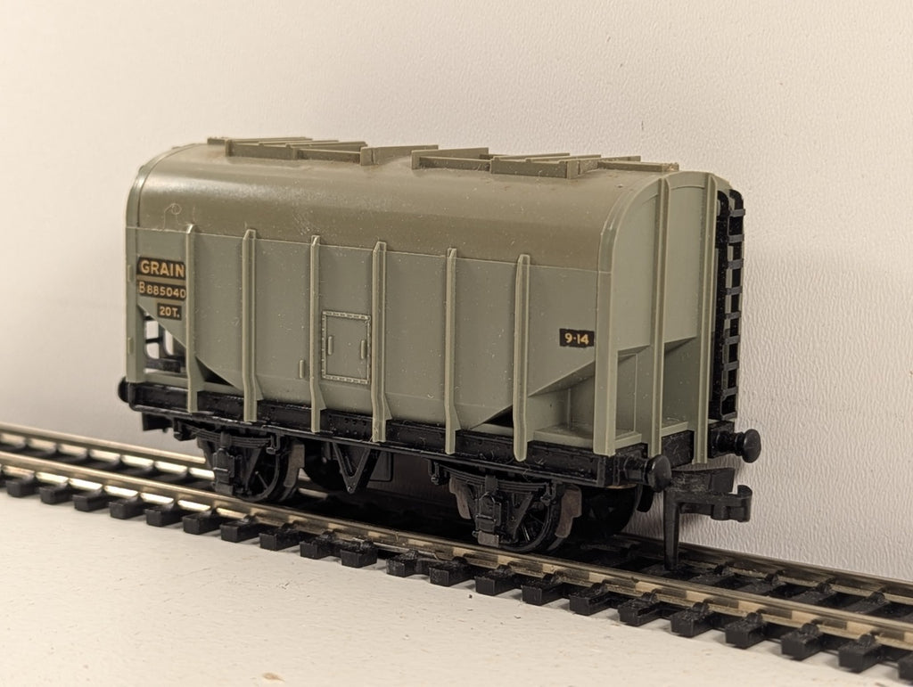 Hornby Dublo 32067 OO Gauge Grey 20-Ton Bulk Grain Wagon - Boxed