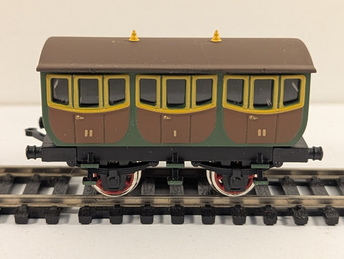 Bachmann HO Gauge “The Prussia” Passenger Coach