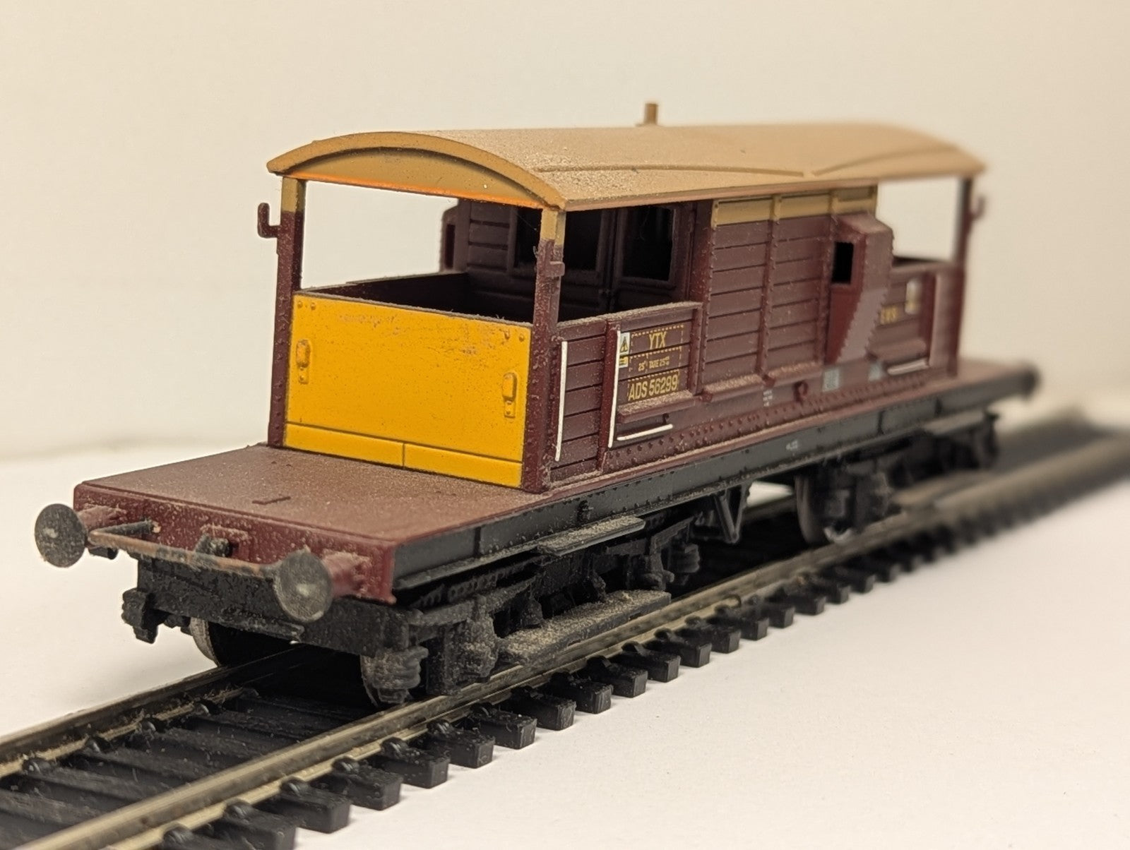Bachmann OO Gauge BR Shark Ballast Plough Brake Van Wagons ADS 56299 EWS