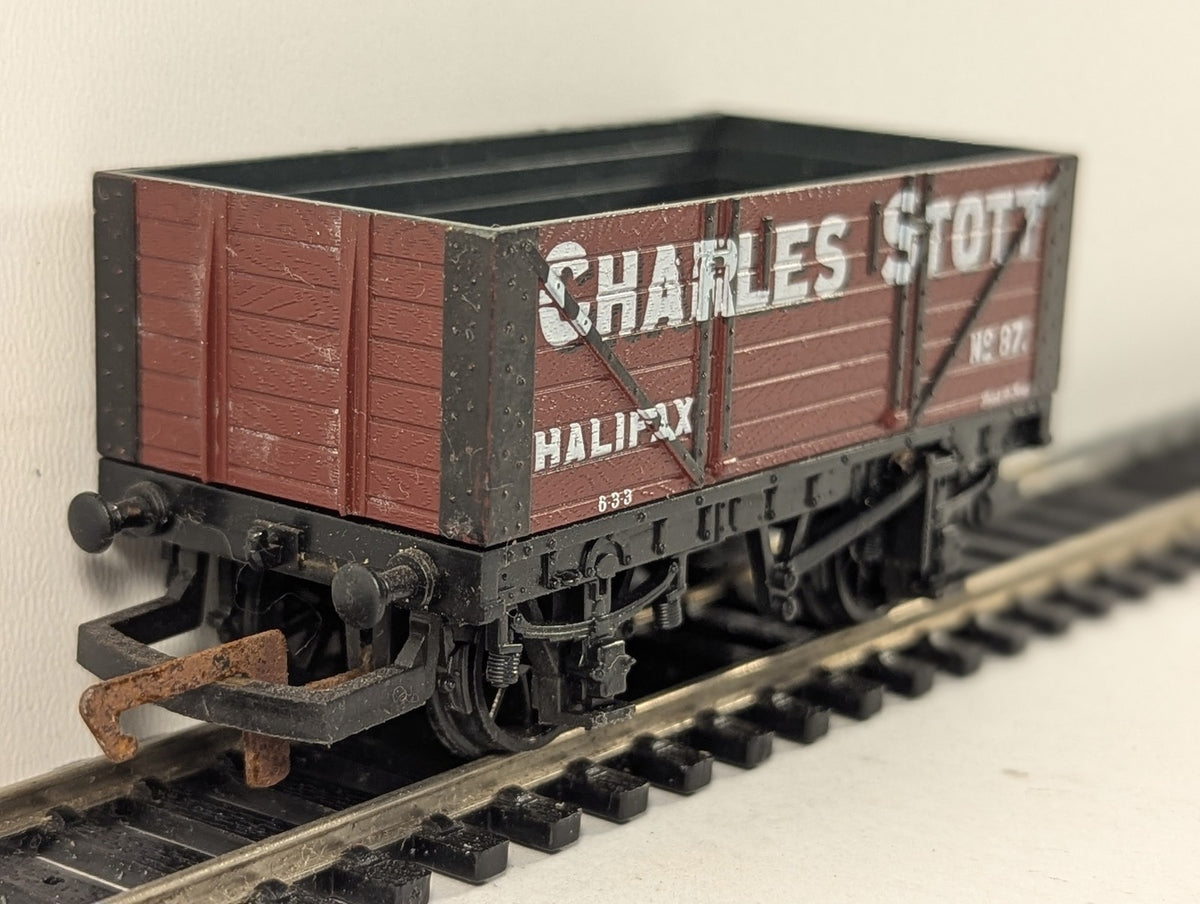 Hornby OO Gauge 5 Plank Open Wagon Charles Stott Goods Wagon 87