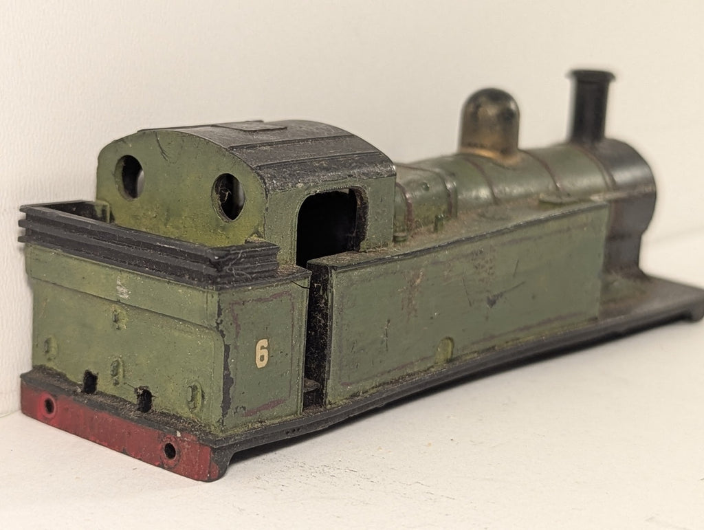 Tri-ang OO Gauge Class 3F Jinty 0-6-0T Steam Locomotive Repainted Green R.52