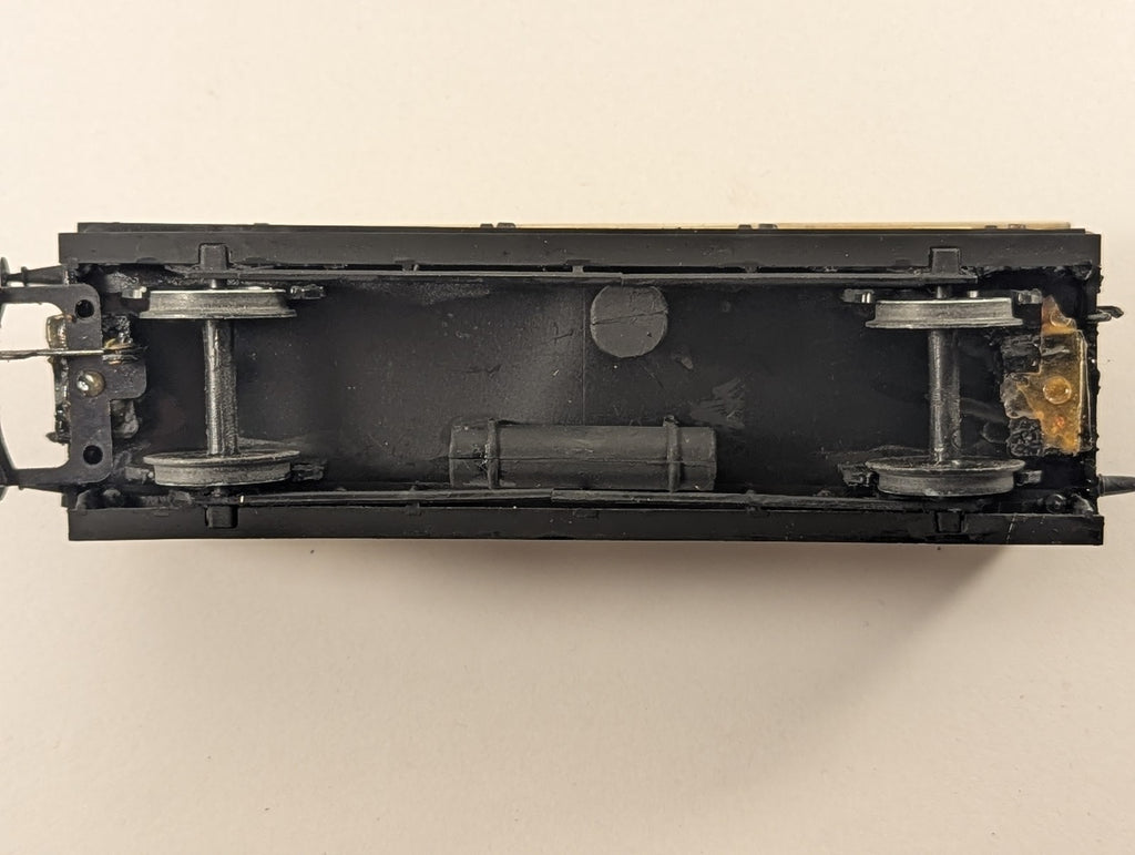 Ratio OO Gauge GWR 4-Wheel Coach Passenger Coach GWR Chocolate & Cream