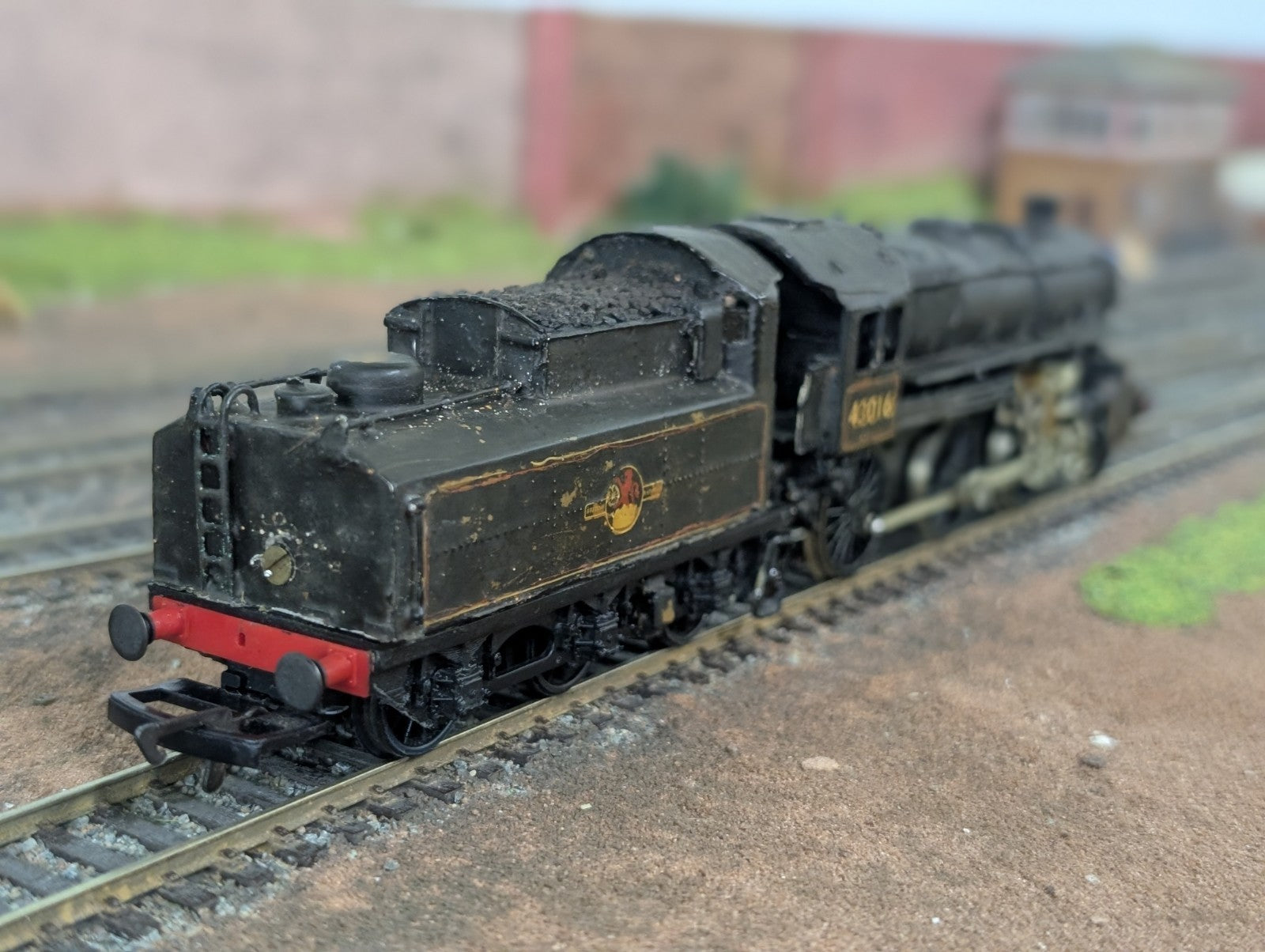 Kitbuilt OO Gauge BR Standard Class 4MT No. 43016 in BR Black