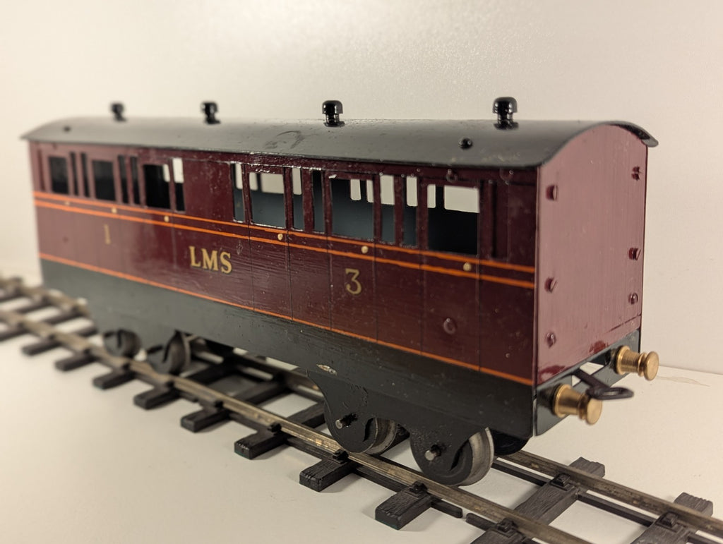Metal Kitbuilt O Gauge LMS 1st / 3rd Composite Coach