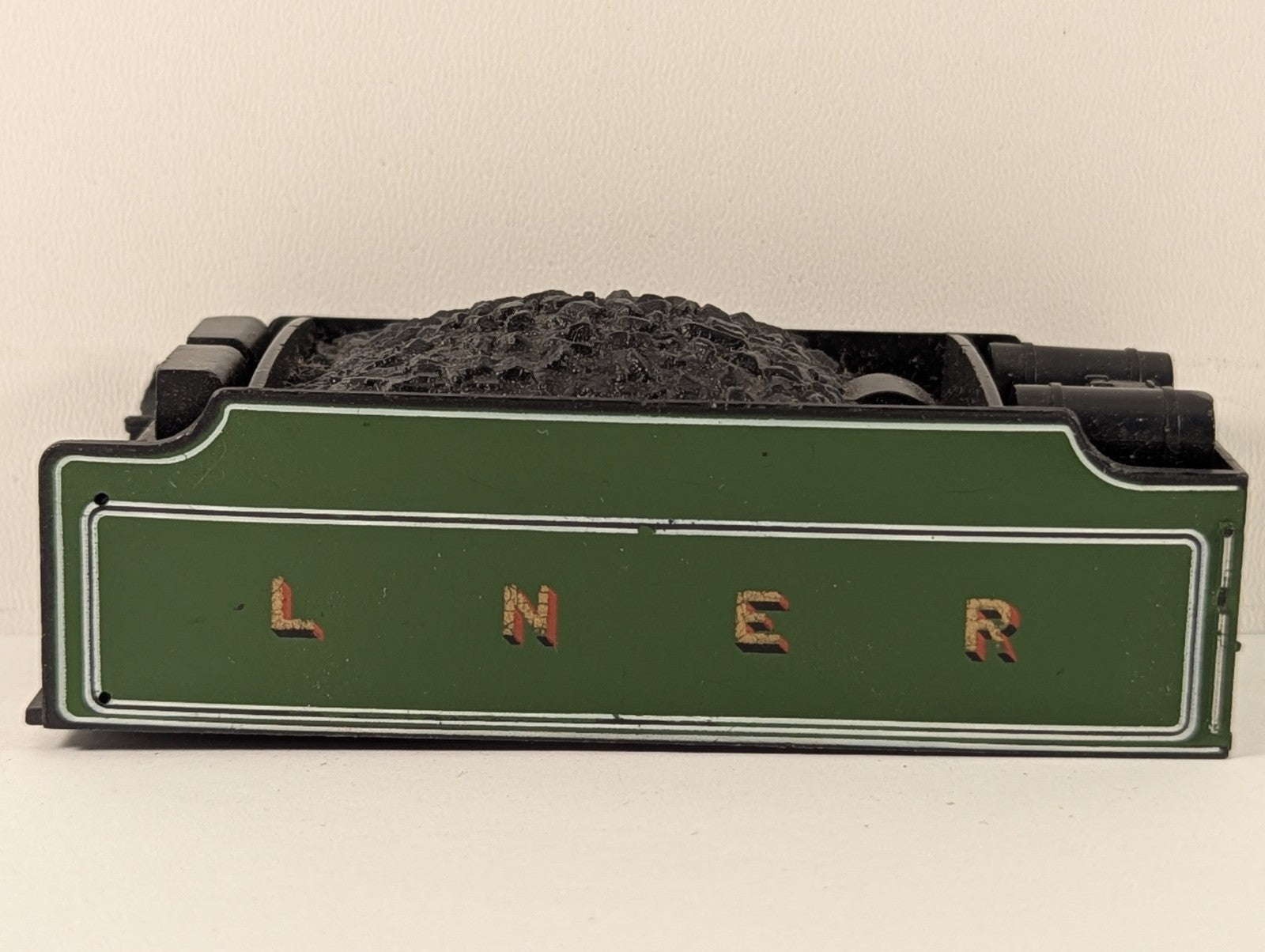 Hornby OO Gauge LNER Group Standard Tender Shell - Spares/Repairs