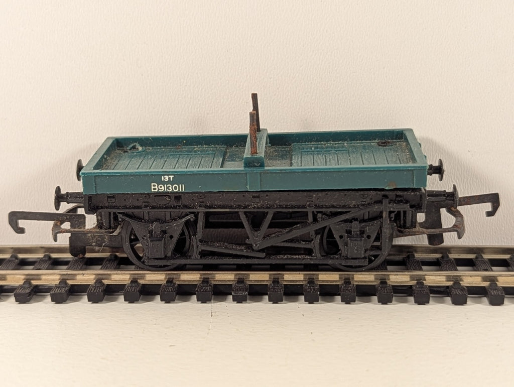 Hornby Tri-ang OO Gauge Bolster Wagon B913011