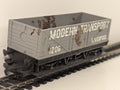 Hornby OO Gauge Modern Transport Liverpool 7 Plank Wagon Goods Wagon