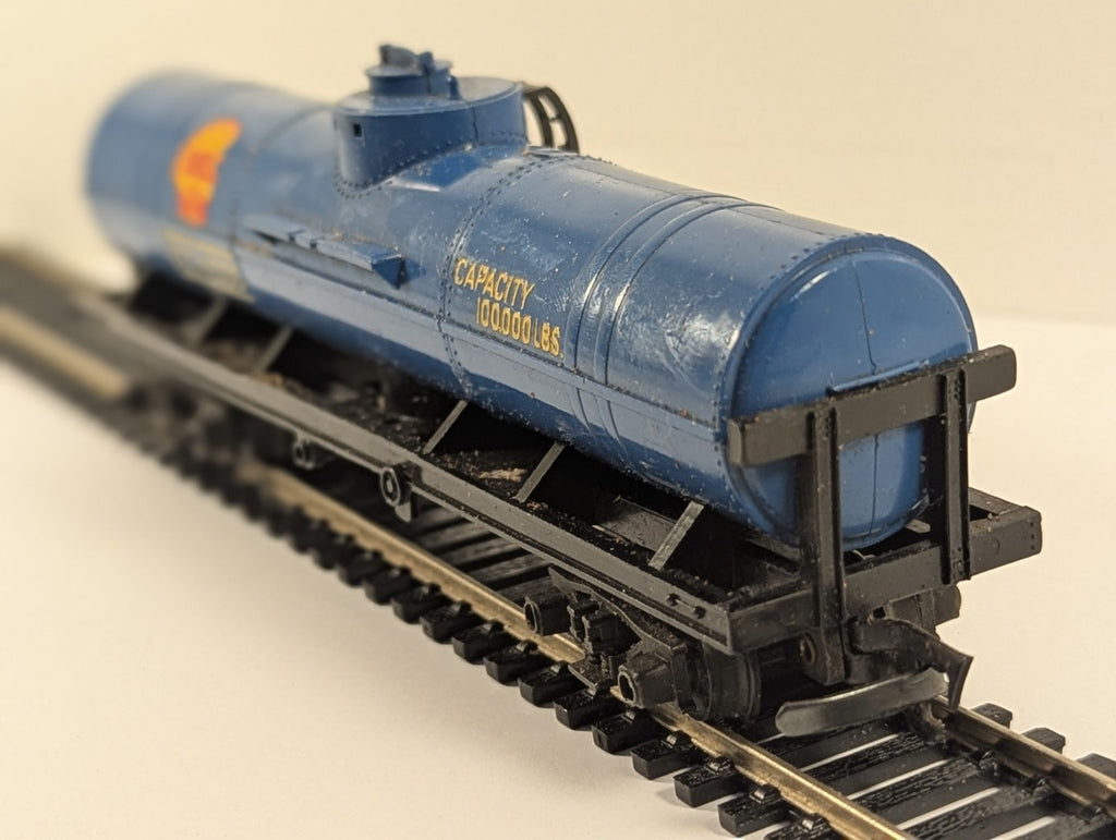 Tri-ang R.12 Shell Tank Wagon