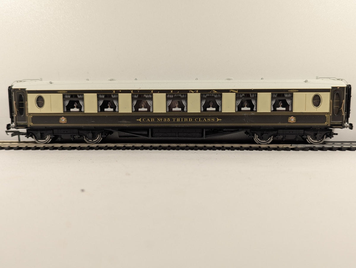 Hornby OO Gauge Pullman Parlour Car 'Car No. 35' Third Class Working Lights