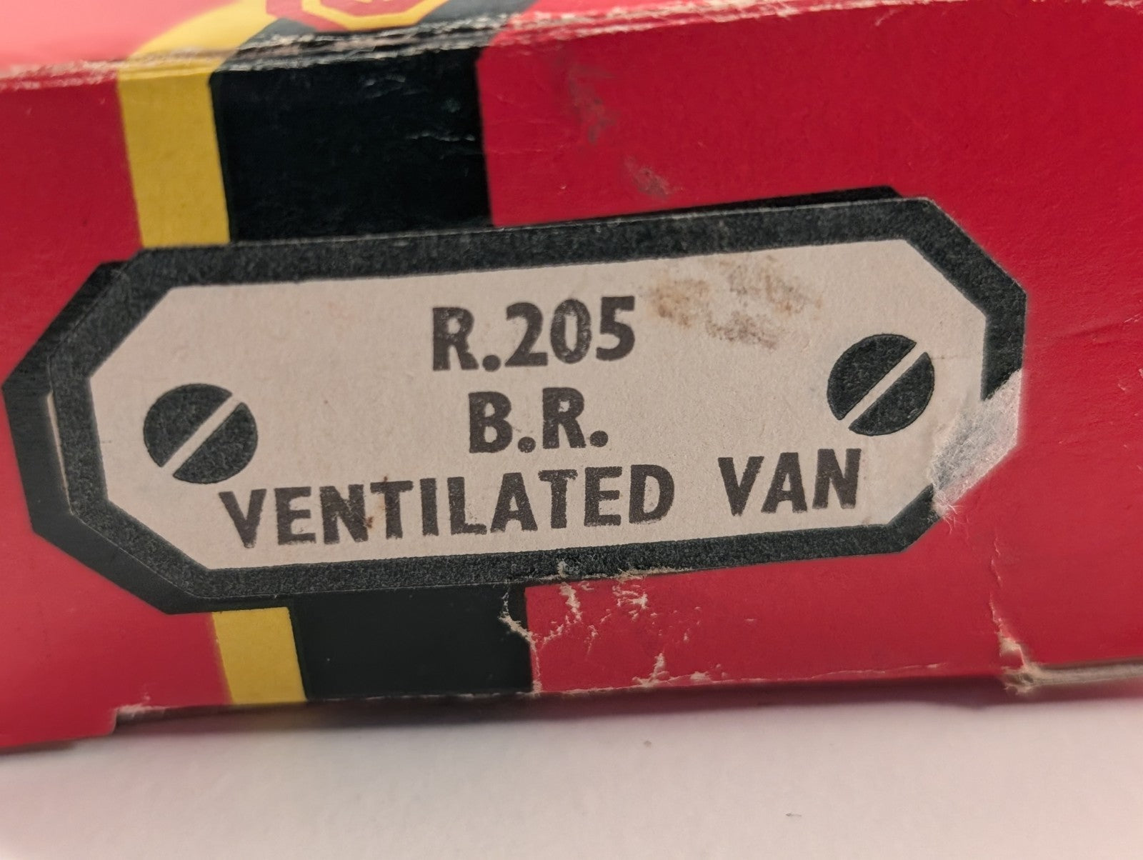 Hornby BR Ventilated Van – No. B784287 – OO Gauge