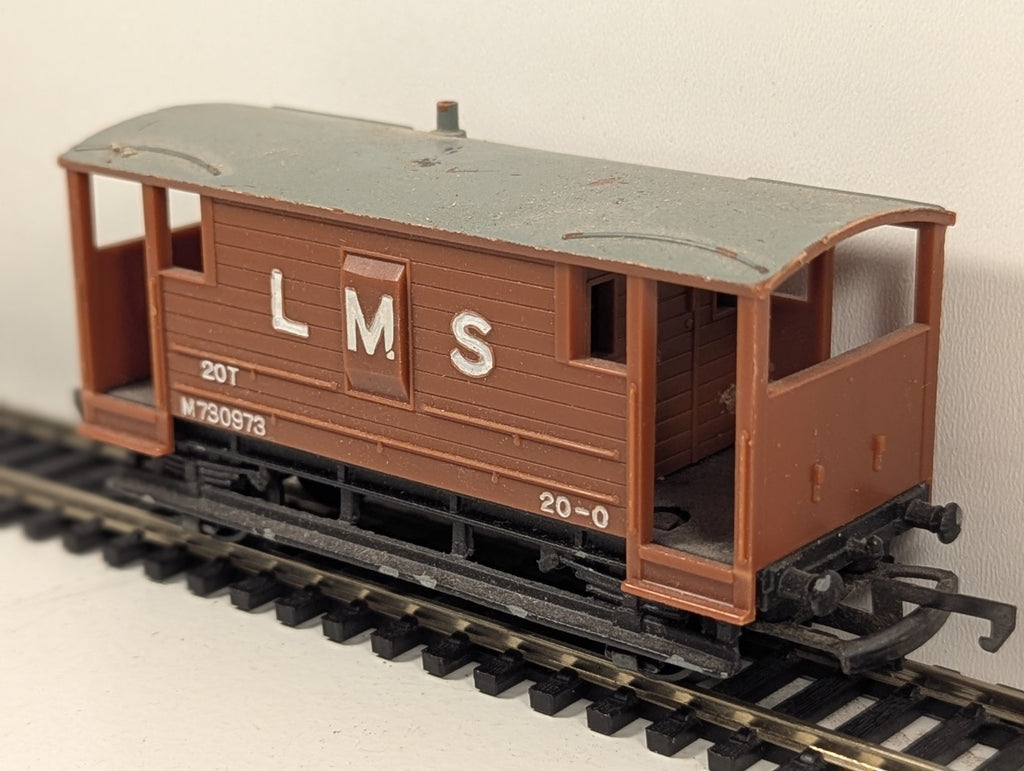 G&R Wrenn OO Gauge 20 Ton Brake Van LMS Bauxite
