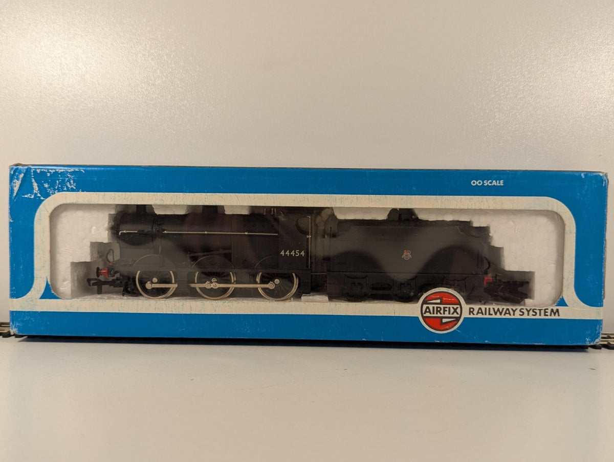 Airfix Railway System 54123-9 4F Fowler 0-6-0 Tender Engine BR Unlined Black