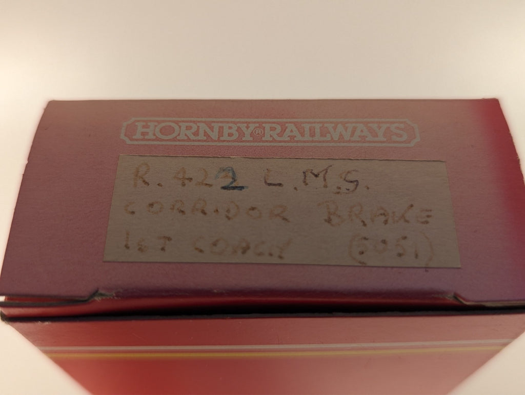 Hornby Railways R.422 LMS Corridor Brake First Coach OO Gauge - Boxed