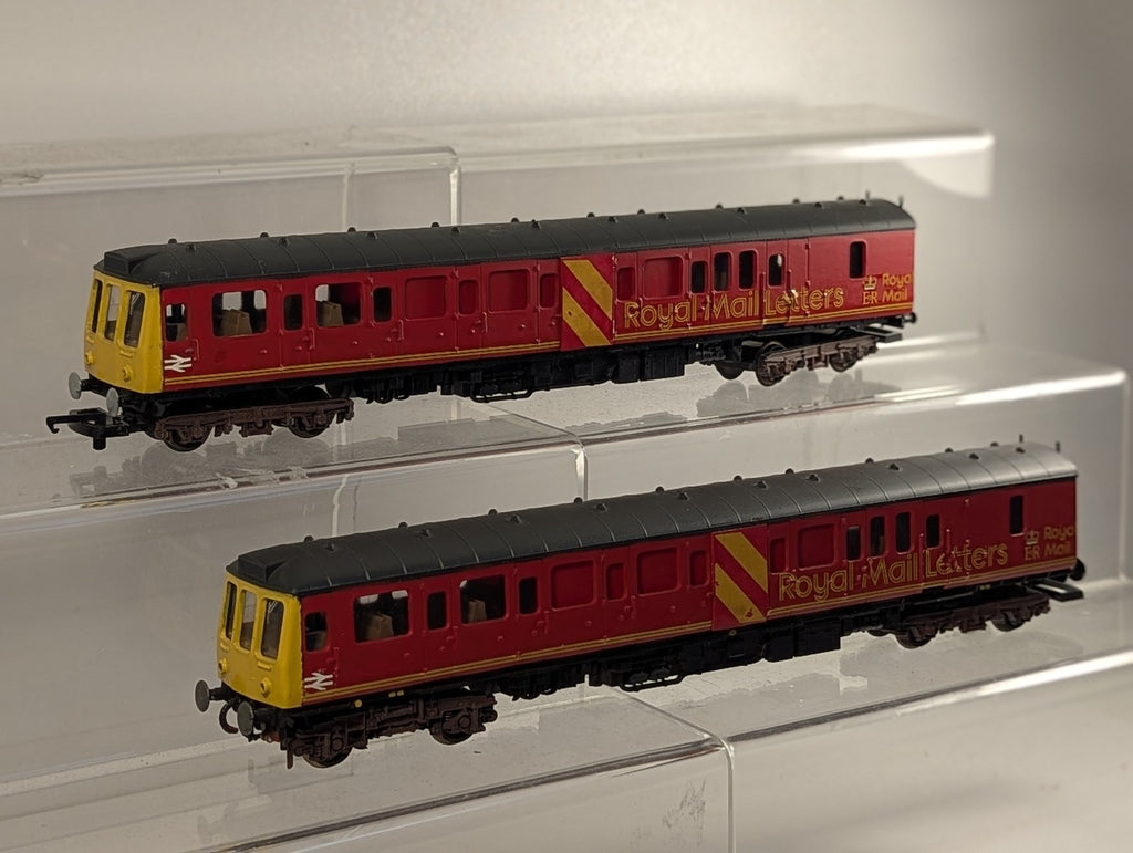 Lima OO Gauge Class 101 Diesel Multiple Unit Royal Mail Letters Red 149757