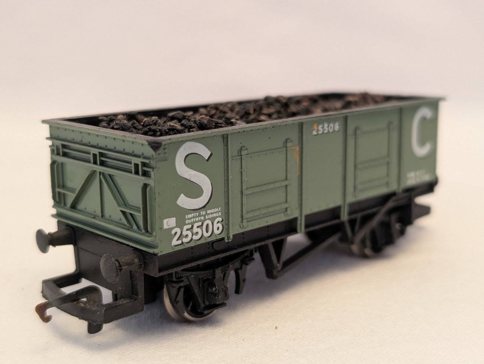 Hornby OO Gauge Stephenson Clarke 20 Ton Mineral Wagon Goods Wagon