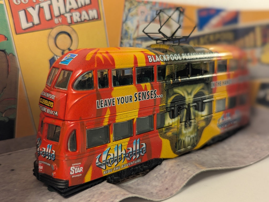 Corgi 1:76 Scale Blackpool Balloon Tram Valhalla 720