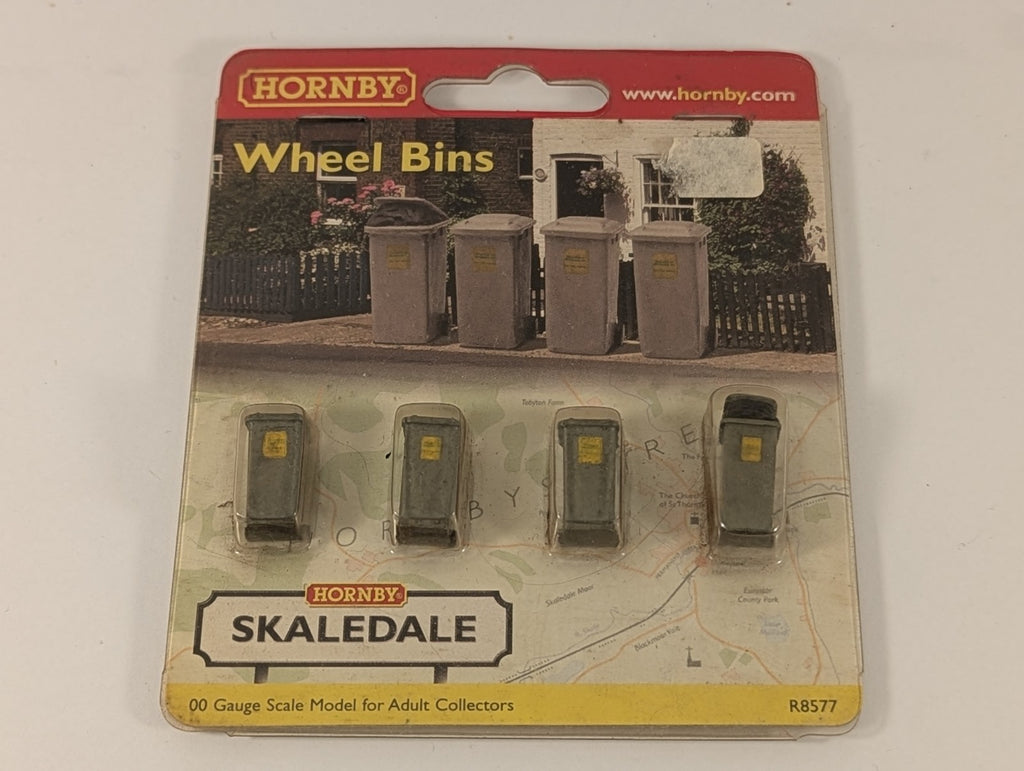 Hornby Skaledale R8577 OO Gauge Wheelie Bins Boxed