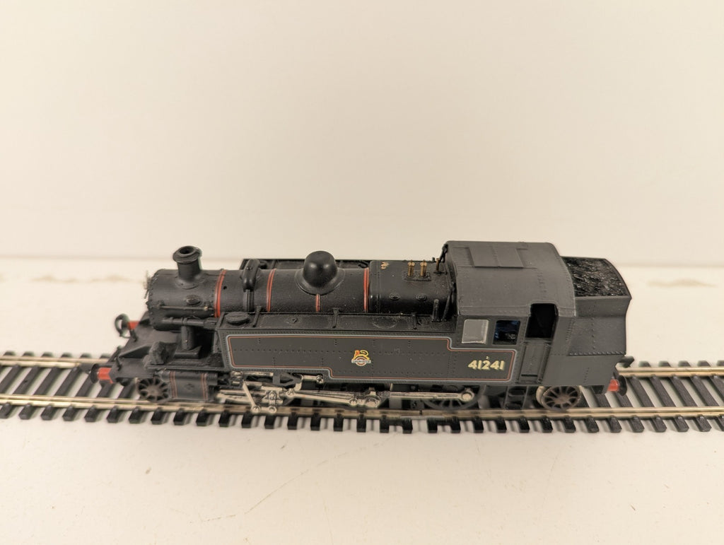 Bachmann Branchline Class 2MT Ivatt 2-6-2T BR Black Early Emblem