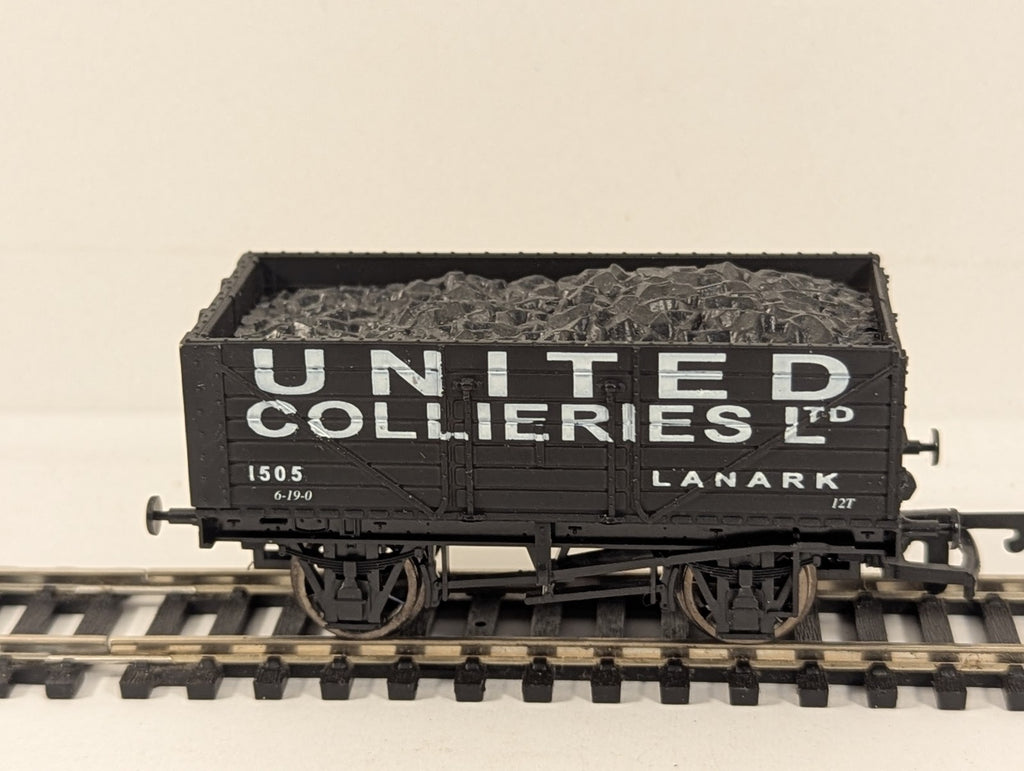Dapol OO Gauge United Collieries Ltd Lanark 7 Plank Wagon Goods Wagon 1505