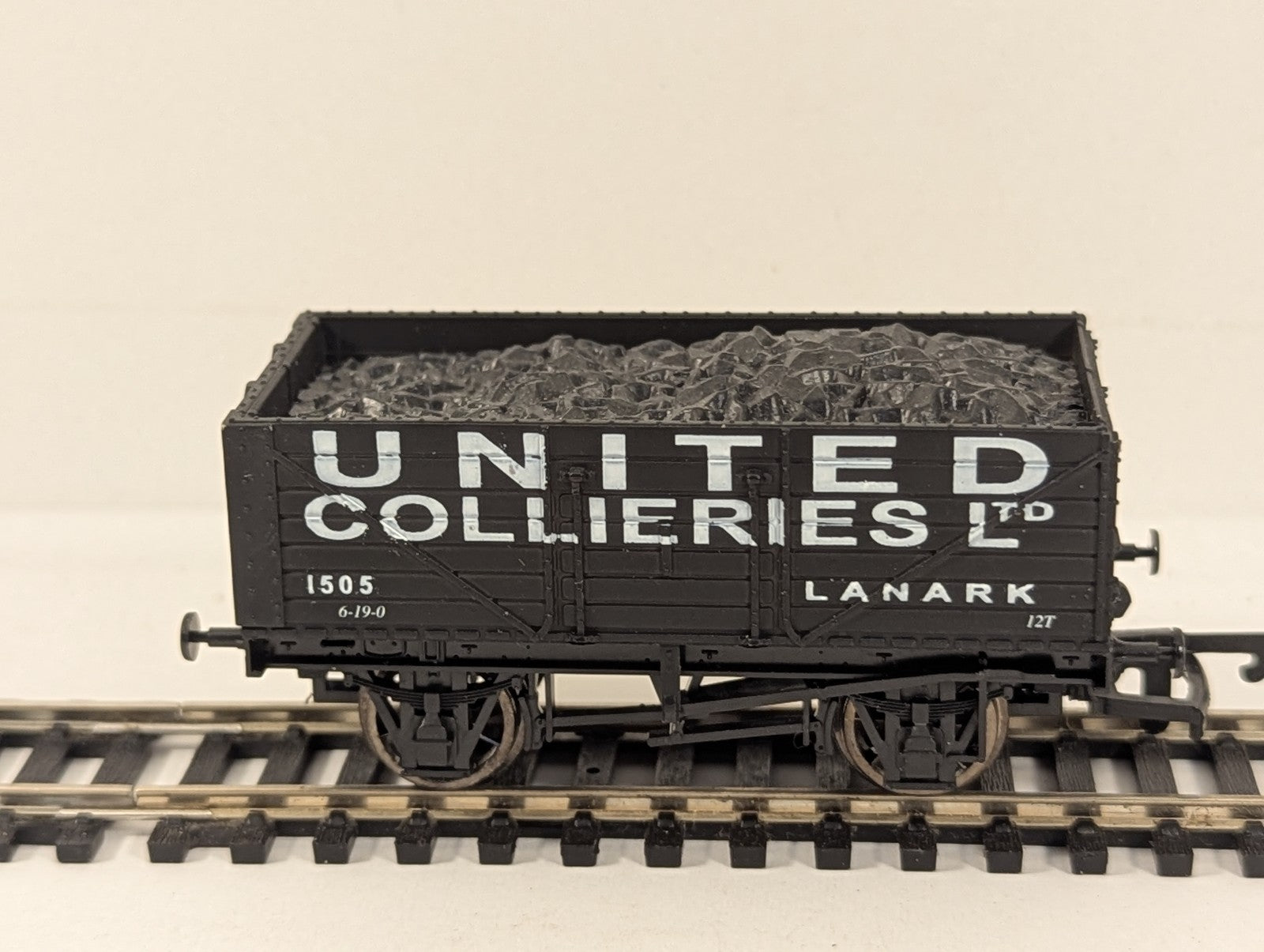 Dapol OO Gauge United Collieries Ltd Lanark 7 Plank Wagon Goods Wagon 1505