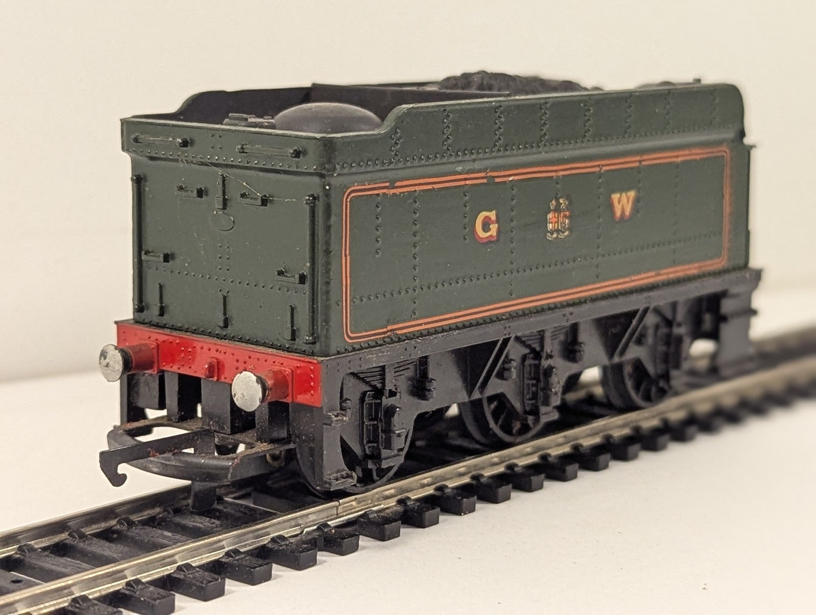 Tri-ang OO Gauge GWR 6-Wheel Tender GWR Green