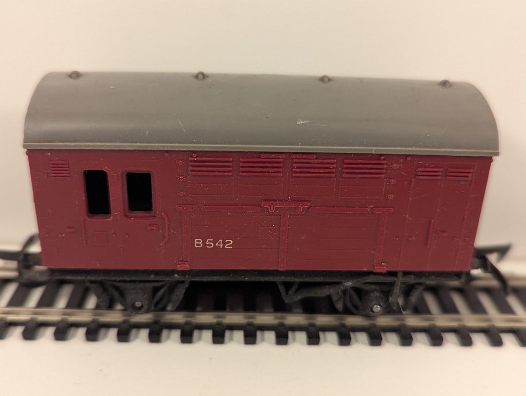 Tri-ang R123 OO Gauge BR Horse Box