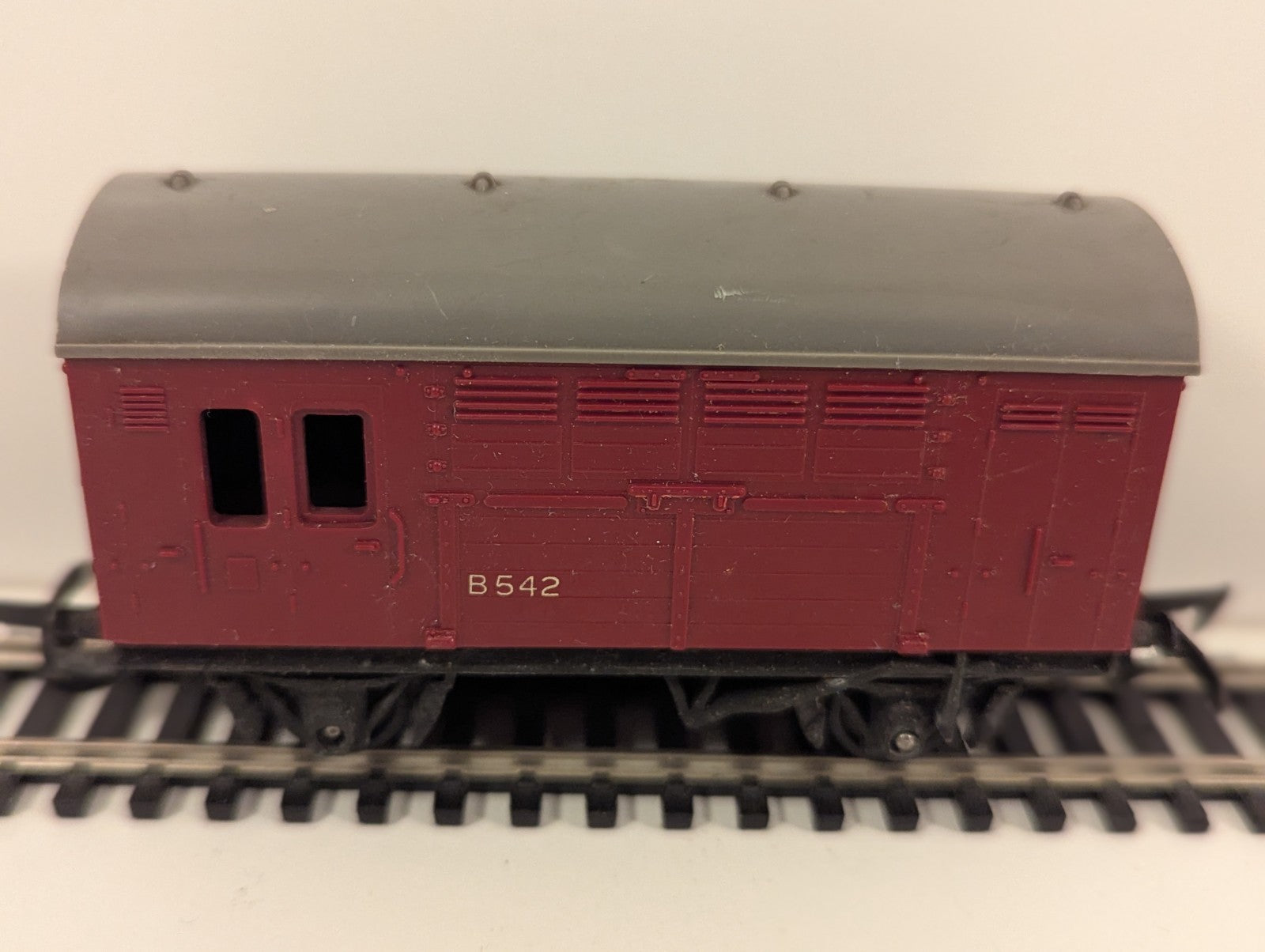 Tri-ang R123 OO Gauge BR Horse Box