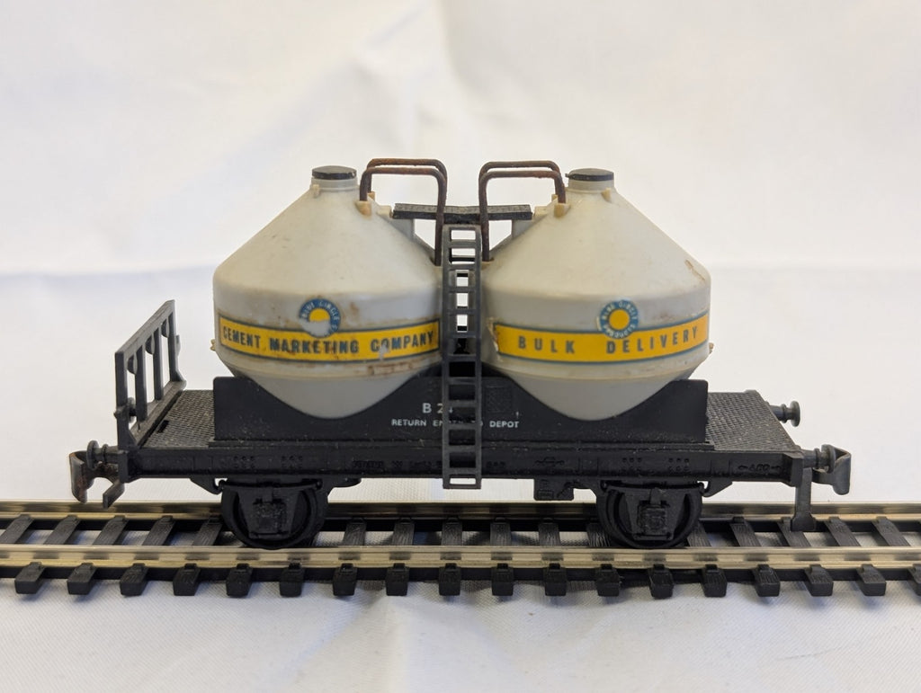 Playcraft Railways P642 Twin Silo Bulk Cement Wagon